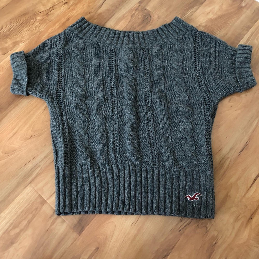 Hollister sweater